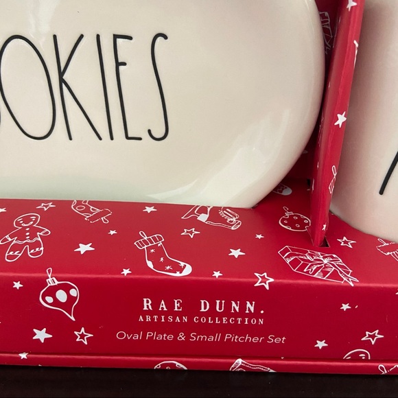 ✨Host Pick✨Rae Dunn ‘COOKIES’ and ‘MILK’ Gift Set - Picture 4 of 7